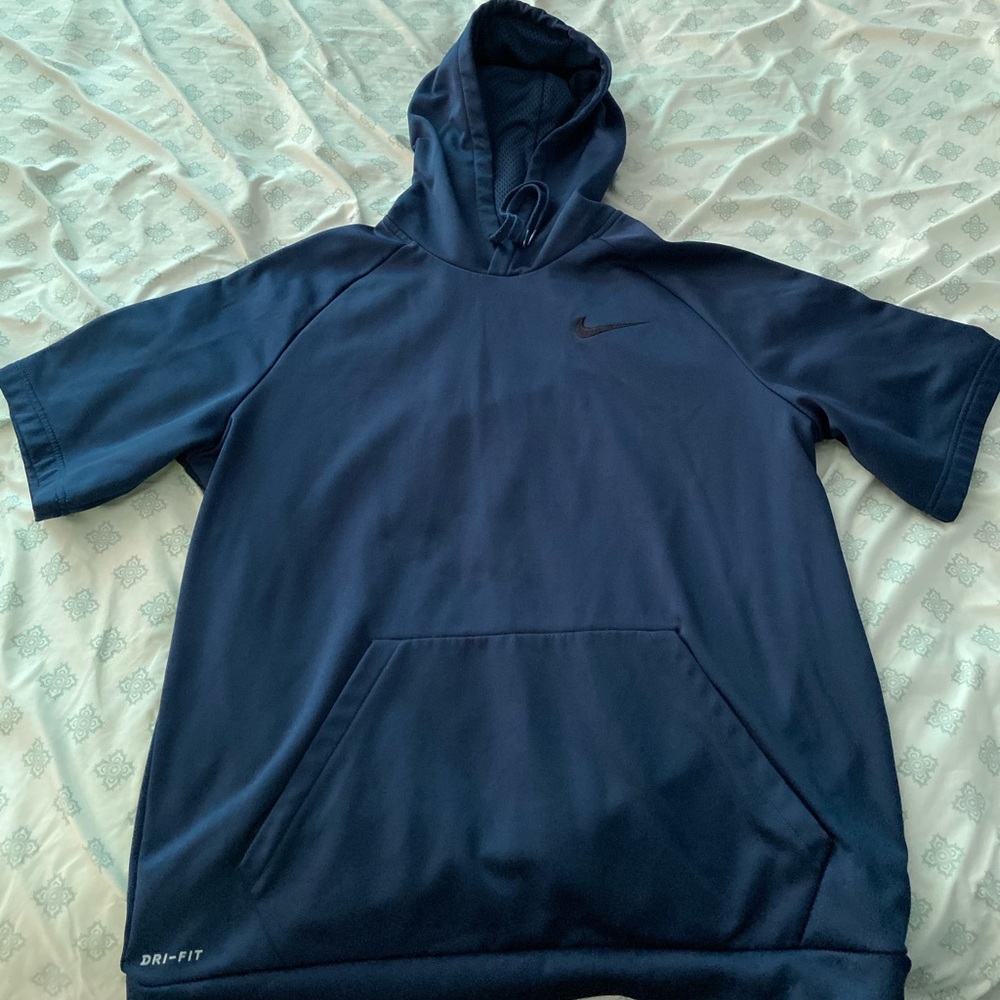 Nike Short Sleeve Sweatshirt